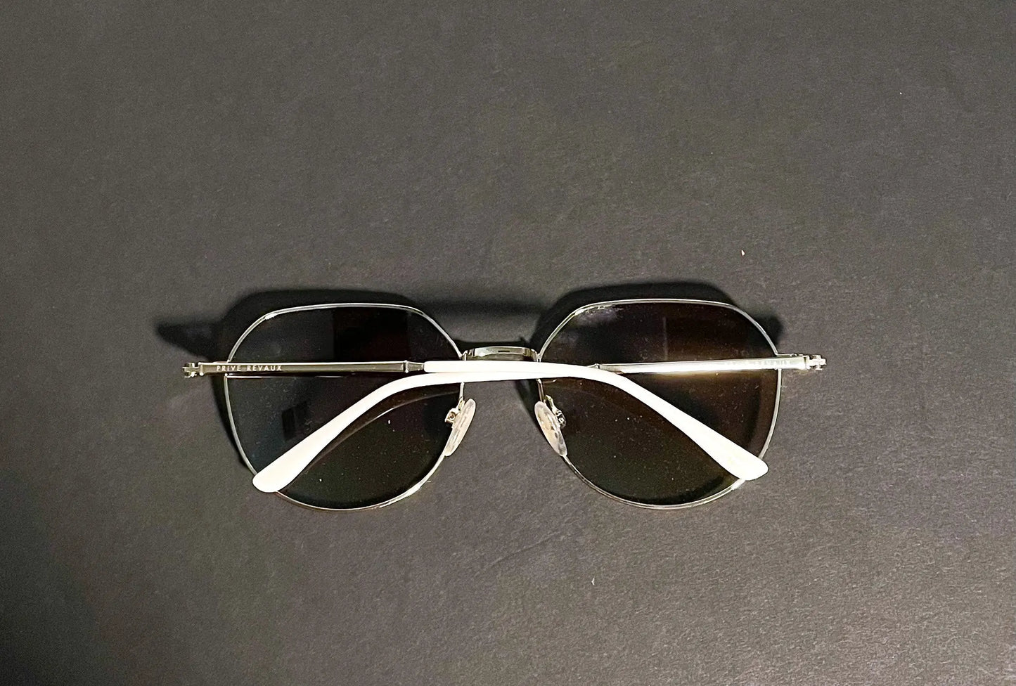 PRIVÉ REVAUX Round Sunglasses: Elegant Gold Frame, Timeless Style!