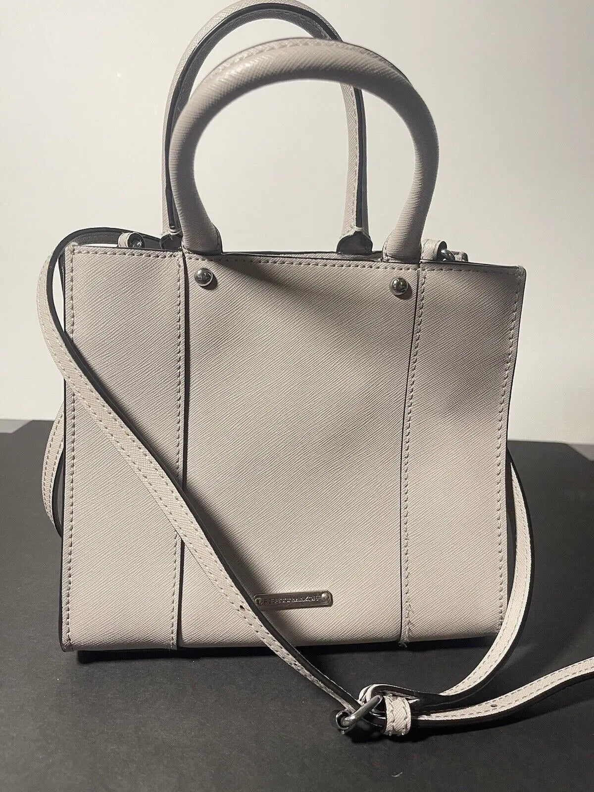Chic & Compact: Rebecca Minkoff Mini Tote - Your Ultimate Stylish Accessory!